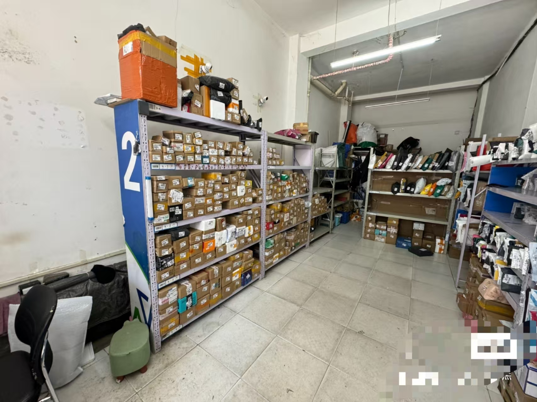 开运街星宇名家小区门口门市菜鸟驿站出兑