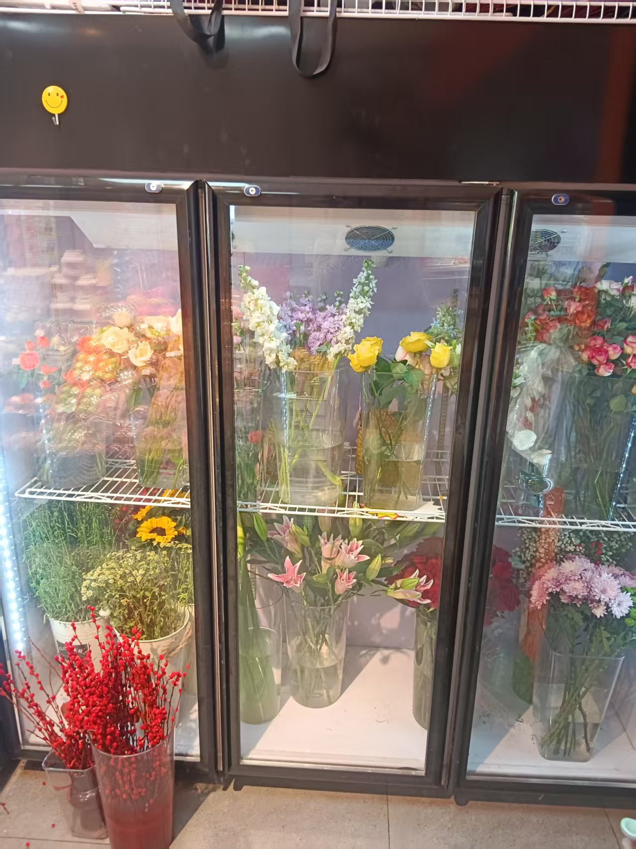 水果店出兑，水果超市。带鲜花出兑转让