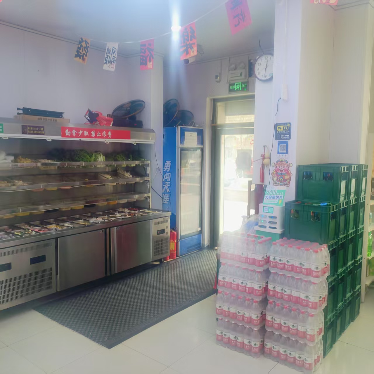 金色八里城回迁区自助火锅餐饮出兑