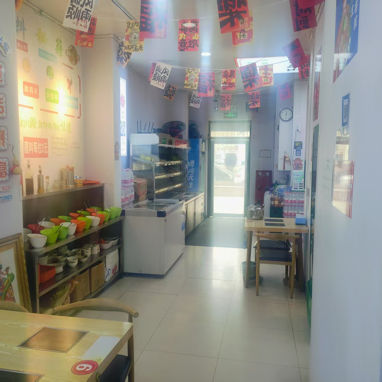 金色八里城回迁区自助火锅餐饮出兑