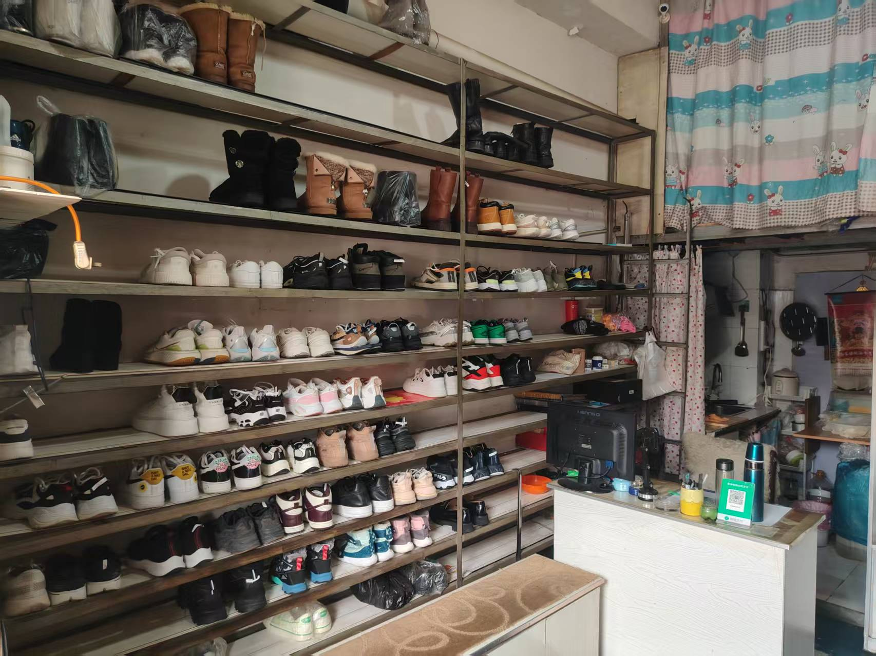 南关区皮具护理洗鞋修鞋店出兑，可空兑
