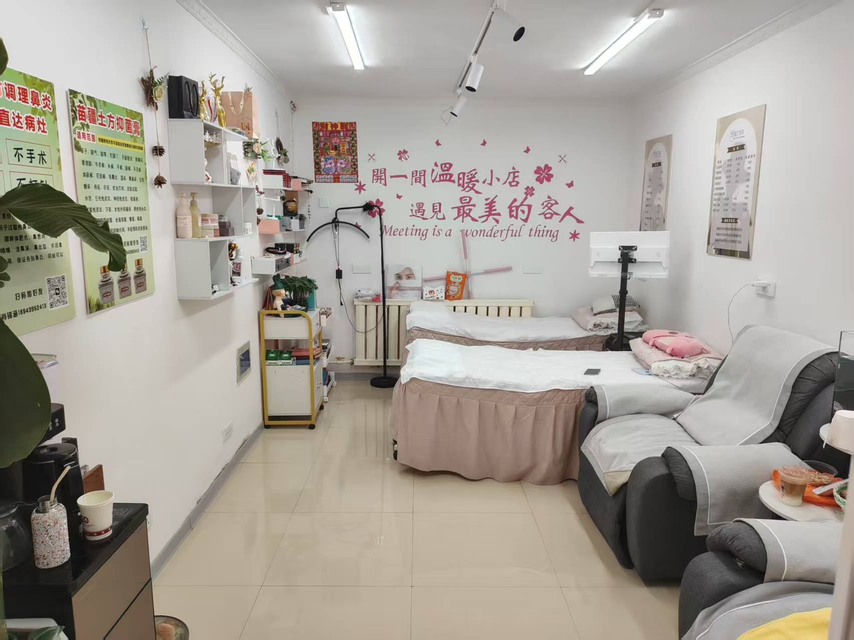 南关区美甲美睫美容店低价出兑 可以招合伙人