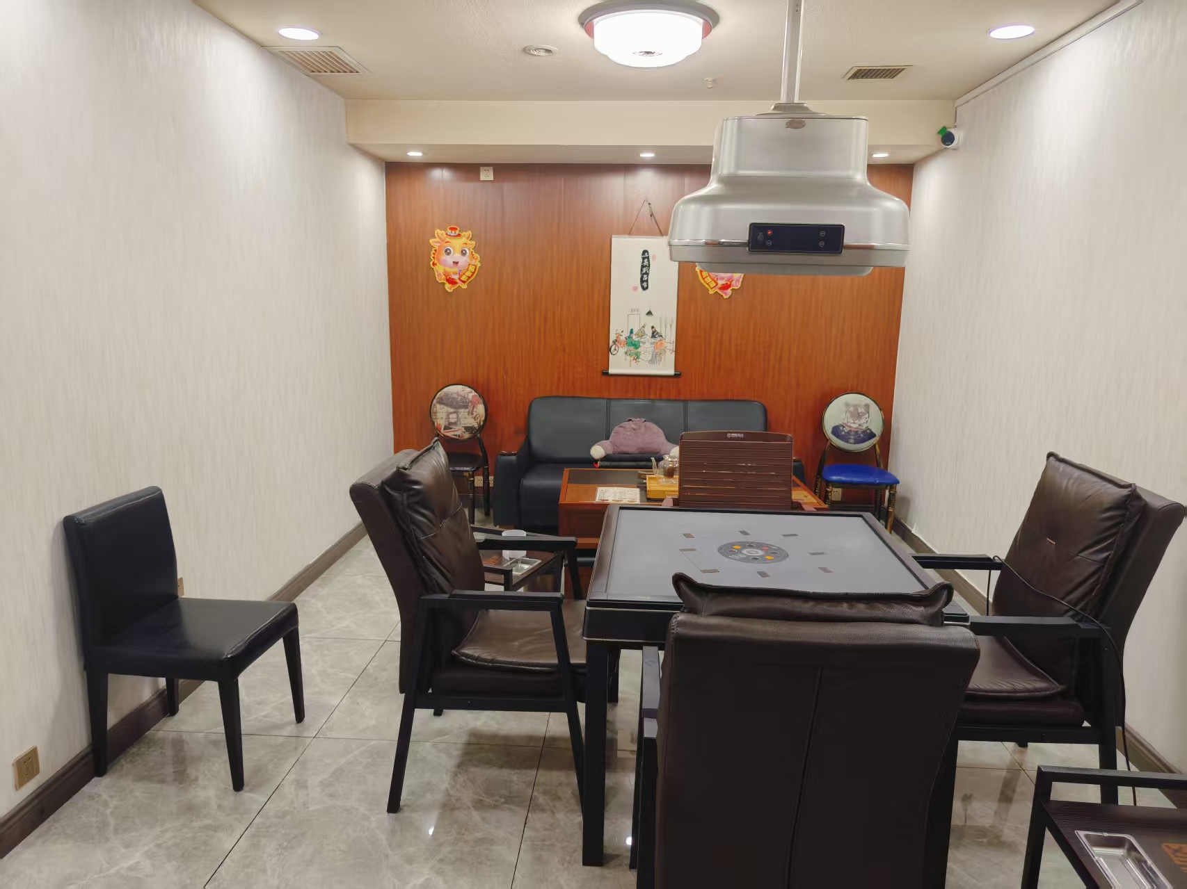 平治街全二层棋牌室出兑转让