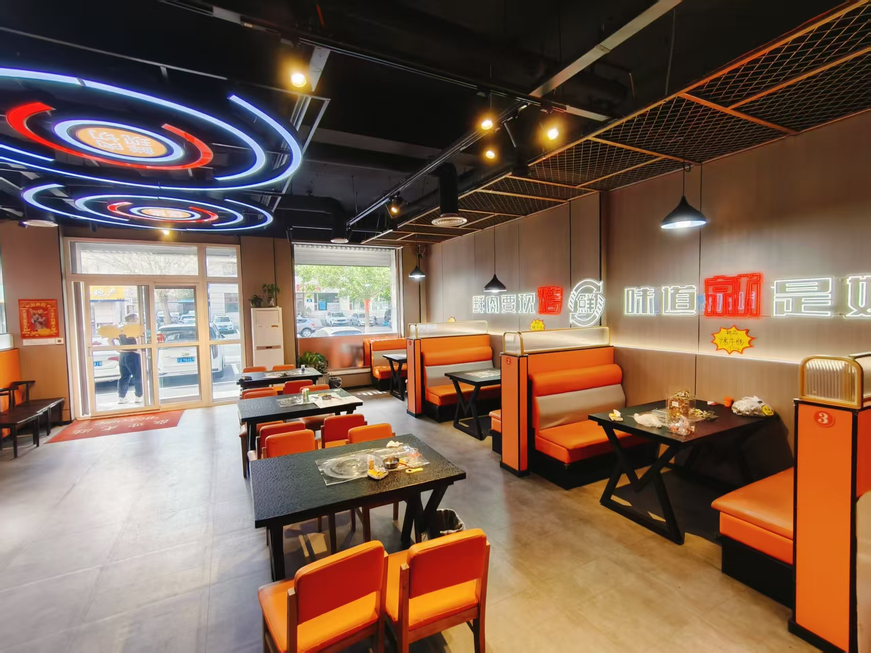 南关区全新装修烤肉餐饮店出兑 饭店出兑转让