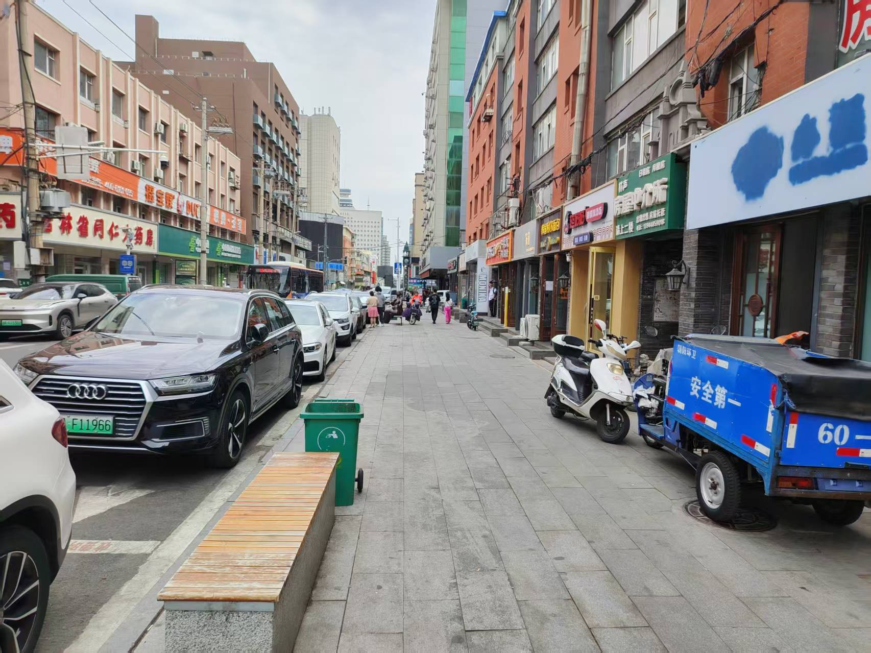 朝阳区品牌水果店出兑，位置佳，可加项改项