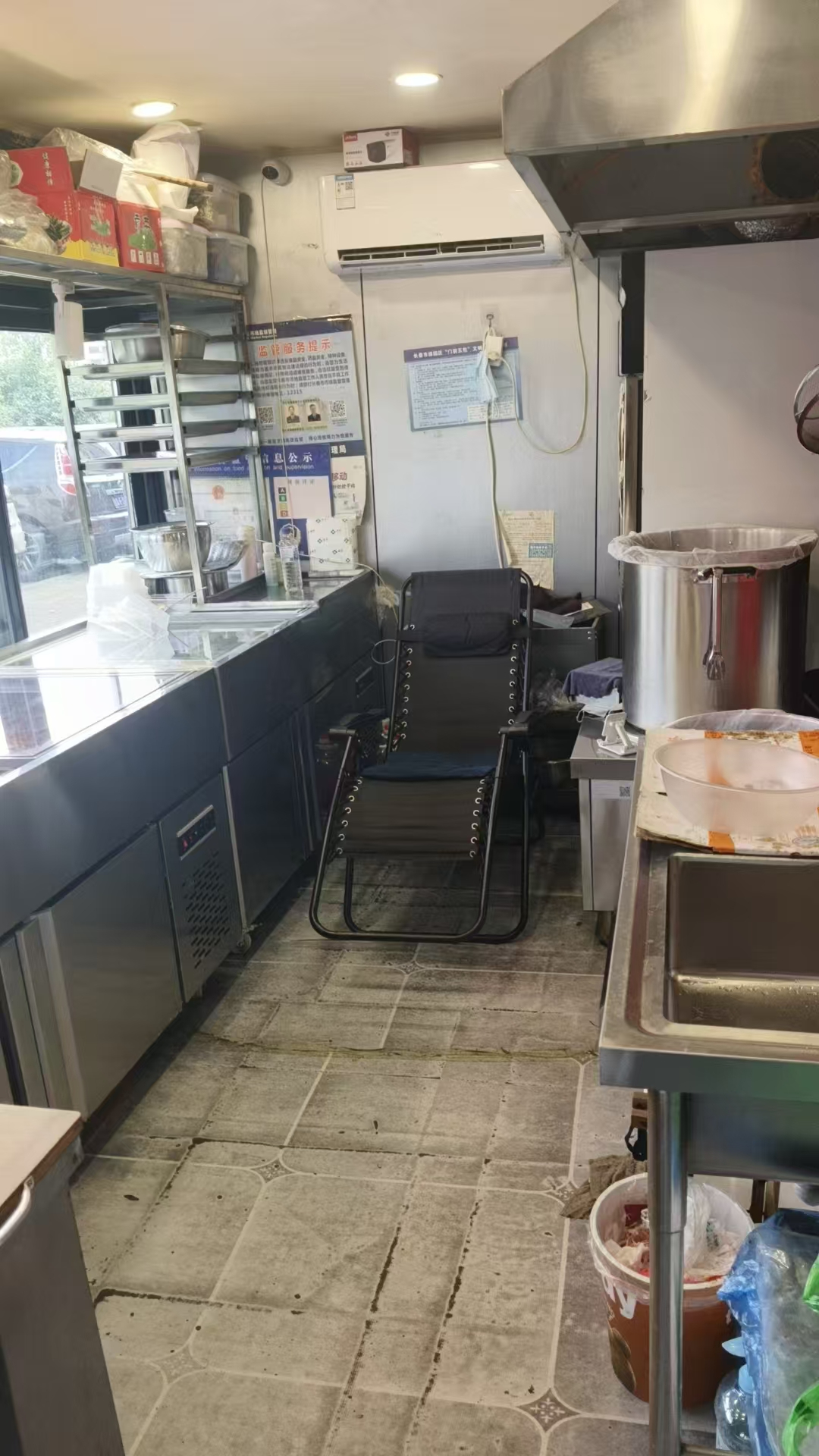 绿园区鸭货店出兑 小吃店出兑