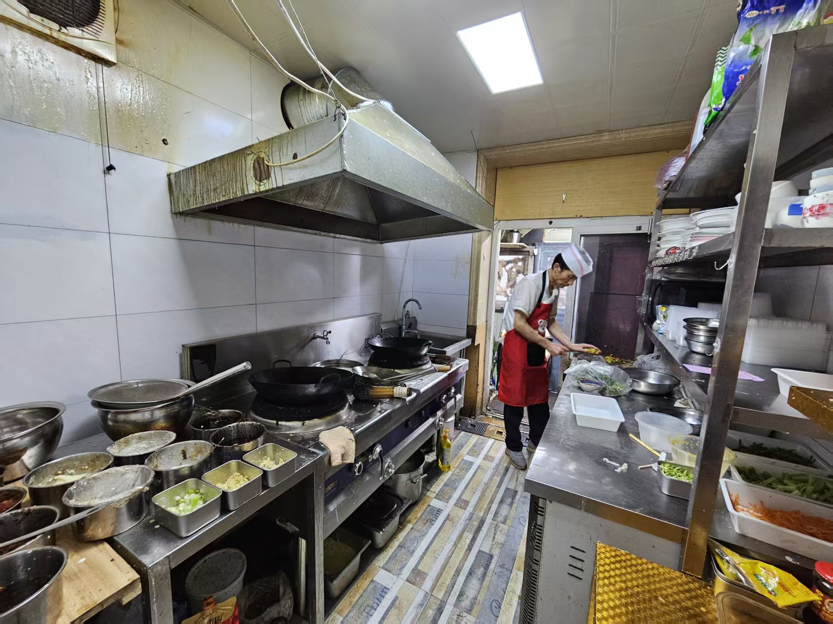 快餐店出兑 吉大二院饭店出兑