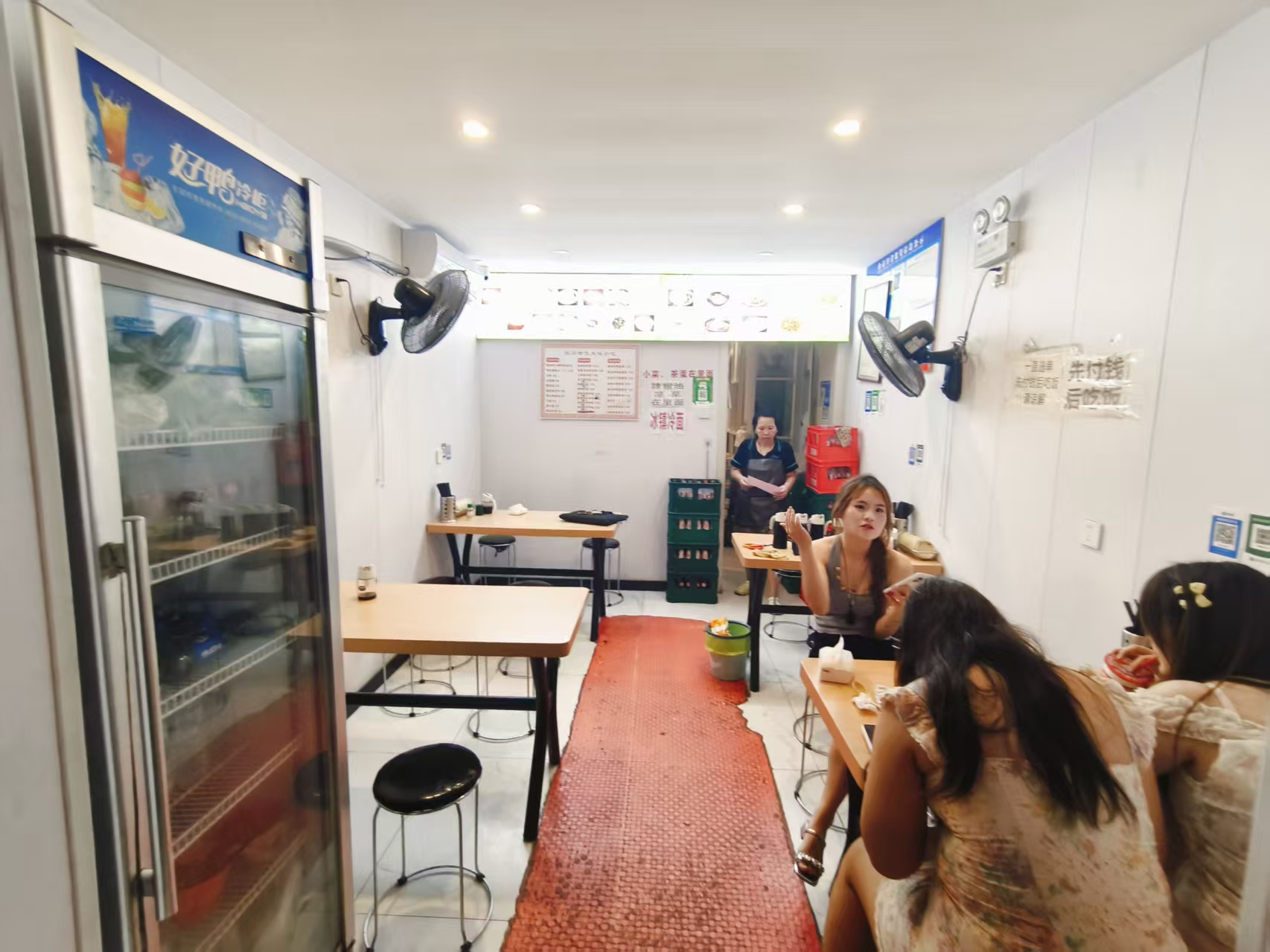 杭州小笼包快餐店出兑  位置佳全天客流量不断