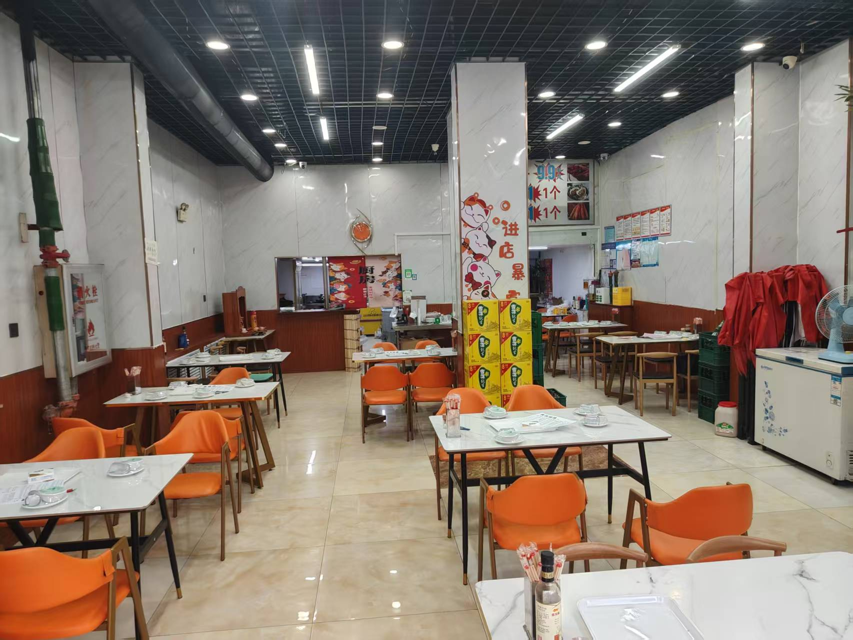 绿园区经营中烧烤店出兑 位置佳客源多