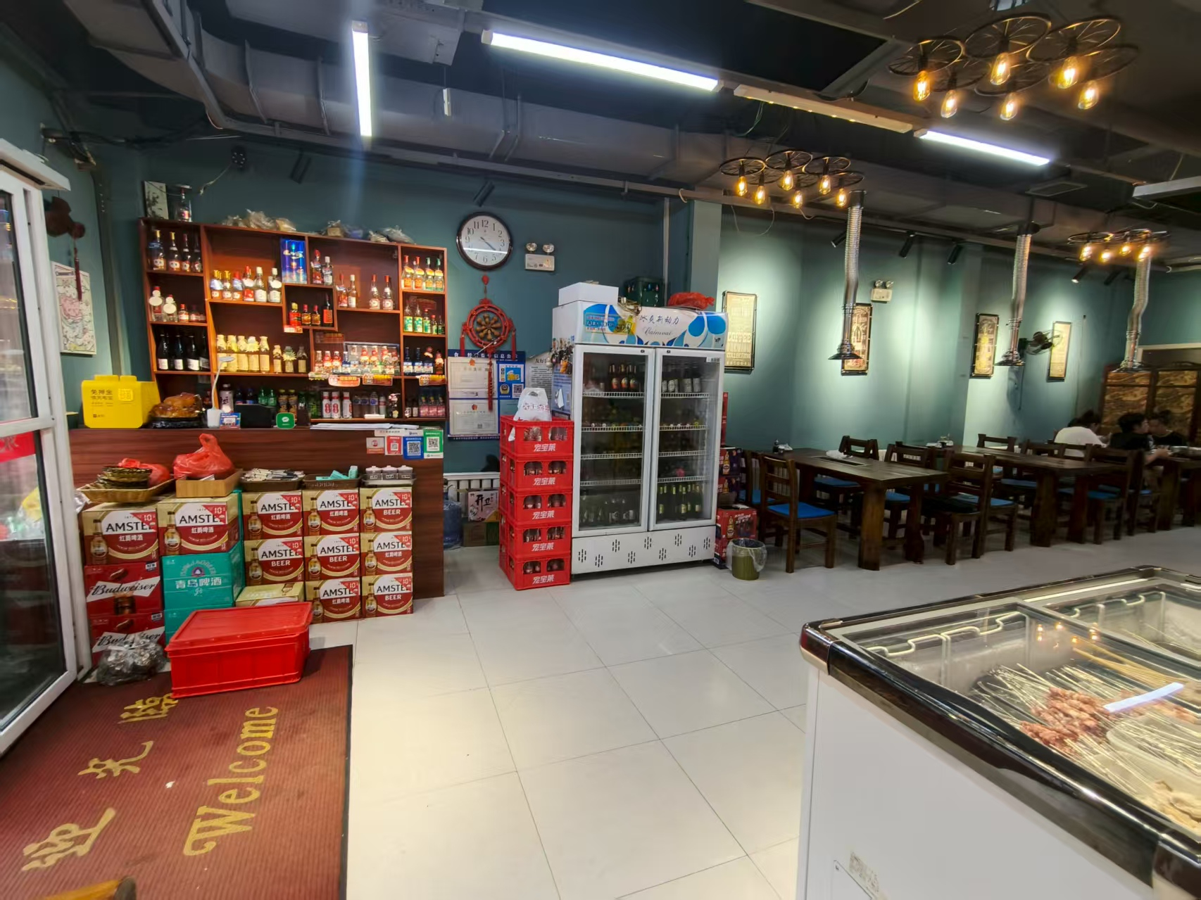 长新街经营多年小炉子烧烤餐饮饭店出兑