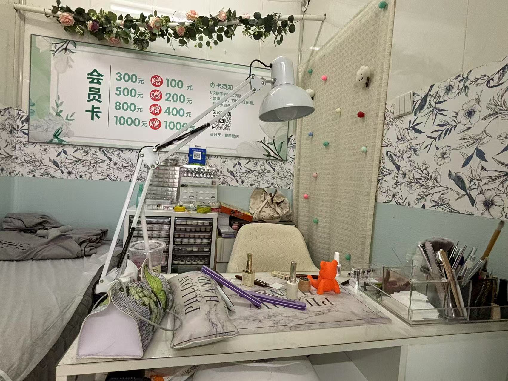 朝阳区美甲美睫店出兑 位置优越 有稳定客源